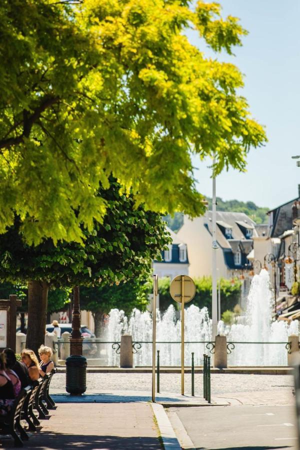 Castel Saint Clair - Trois Pieces - Deauville Centre Zewnętrze zdjęcie